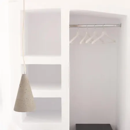 Cydonia Caves 4* Megalochori (Santorini)