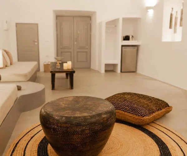 Cydonia Caves 4* Megalochori (Santorini)