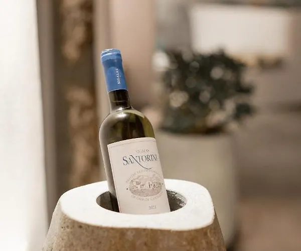 Cydonia Caves Megalochori (Santorini)