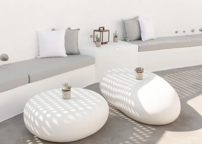 Cydonia Caves Aparthotel