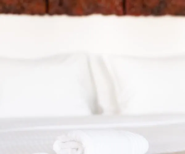 Cydonia Caves Aparthotel 4*