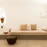 Cydonia Caves Apartahotel Megalokori